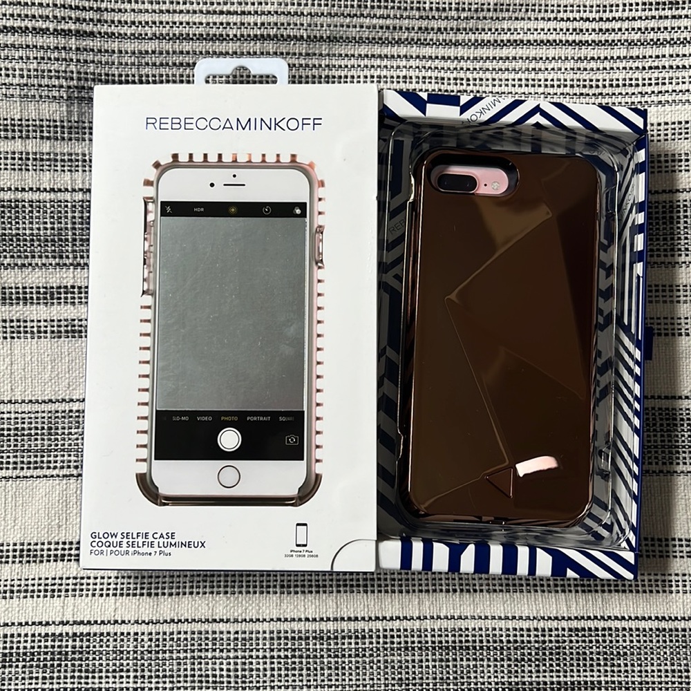 Brand new Rebecca Minkoff Glow Selfie case